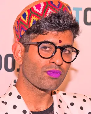 Alok Alok Vaid-menon Albany