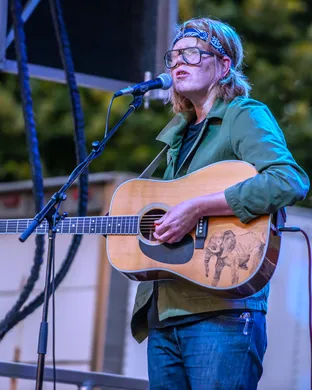 Brett Dennen Norfolk