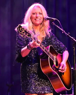 Deana Carter Glens Falls