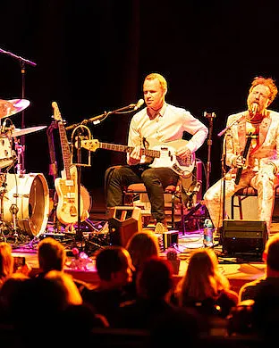Guster Albany
